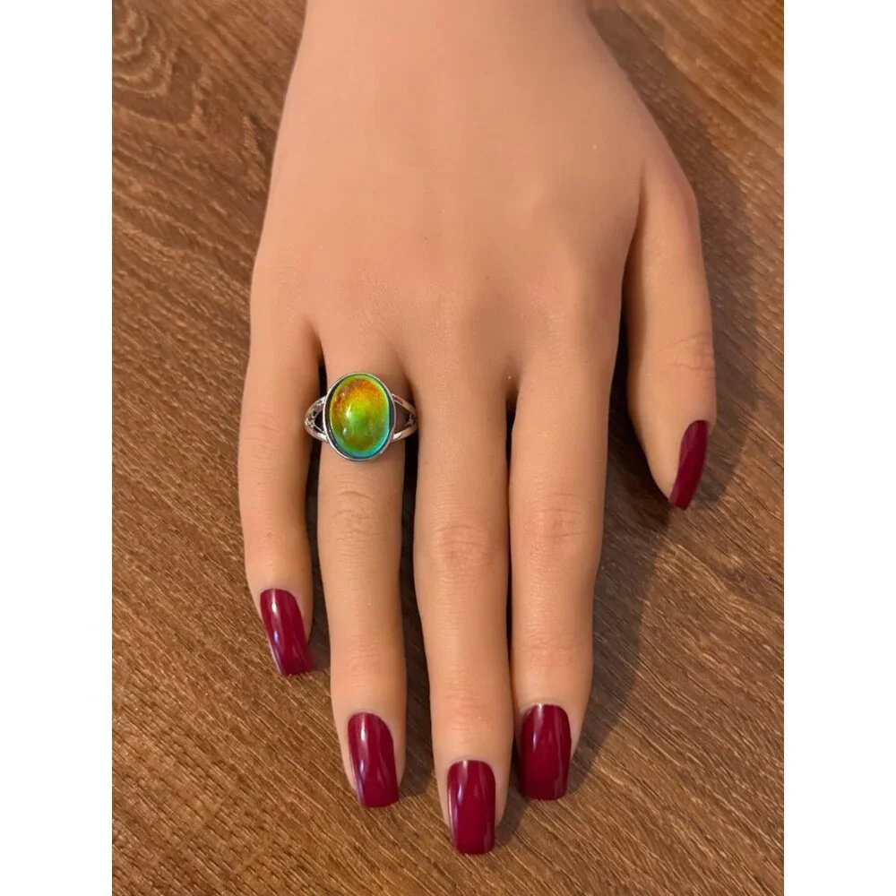 Oval Shaped Color Changing Ring‎